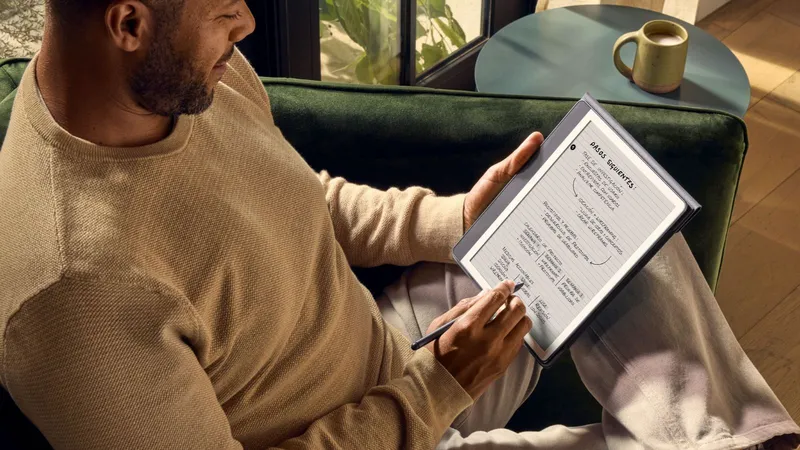 Quién quiere el nuevo Kindle Scribe teniendo la versión anterior por 135 € menos, ¡solo hoy!