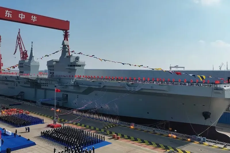 China ya tiene navegando al Type 076: un implacable y avanzado barco de asalto anfibio para continuar su conquista del mar