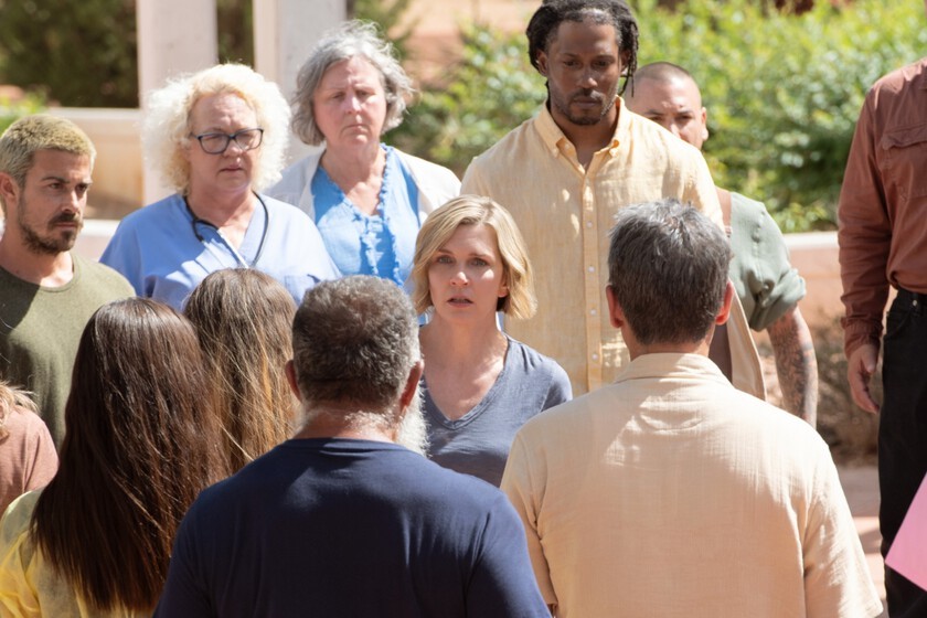 Pluribus es una joya de la ciencia ficción, pero su último lanzamiento es mucho más terrenal: venderte ropa