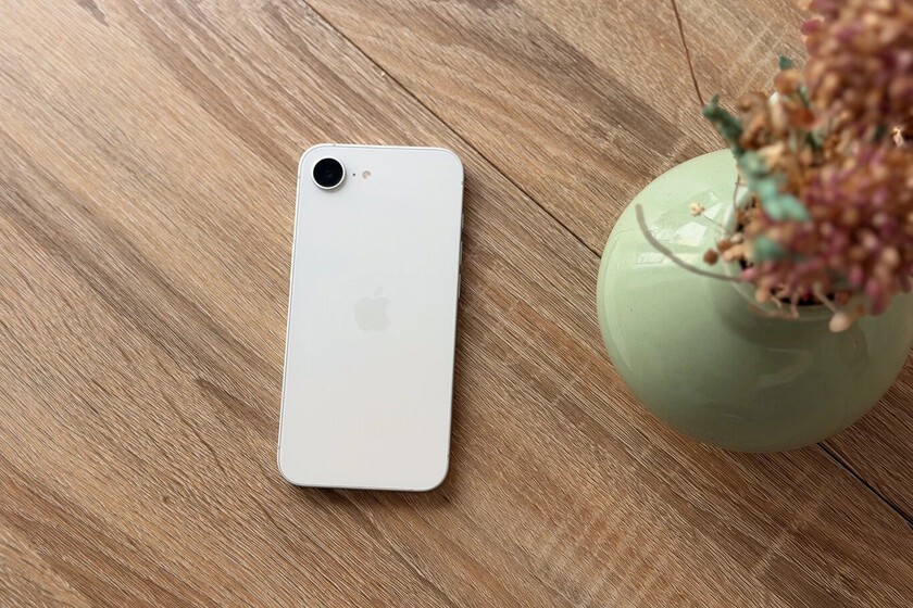 El iPhone más económico de Apple se vuelve más barato: precio mínimo histórico para el iPhone 17e