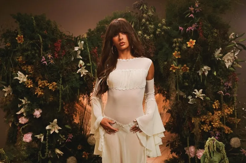 Ella Langley ocupa los 2 primeros lugares del Billboard Hot 100 con ‘Choosin’ Texas’ y ‘Be Her’