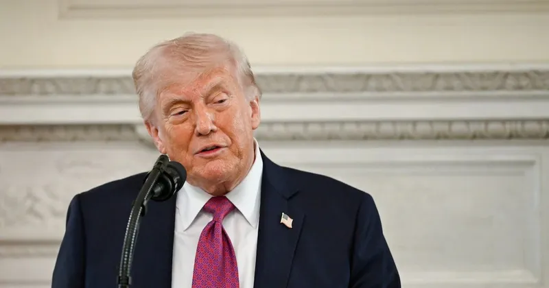 Trump dice que no pidió a Xi presionar a Irán para reabrir el estrecho de Ormuz