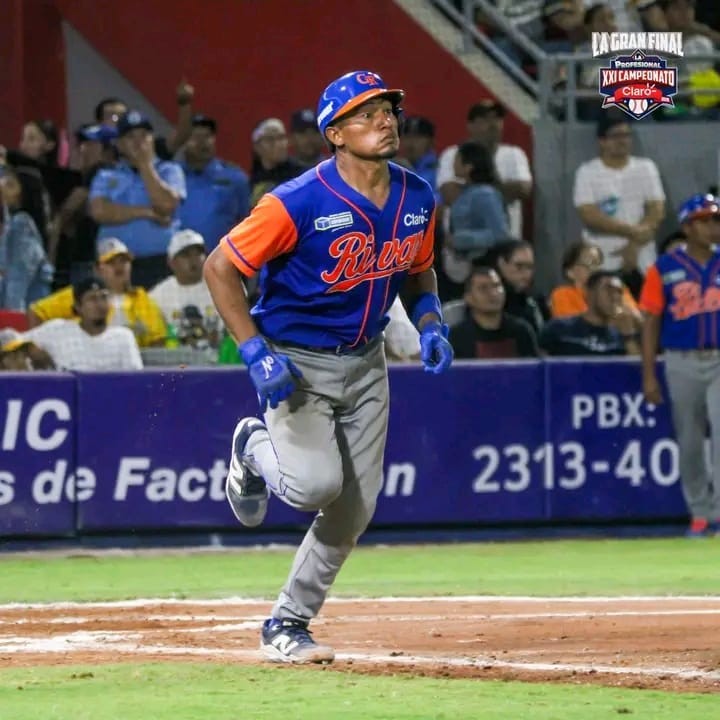 Rivas responde e iguala la serie final ante los Leones