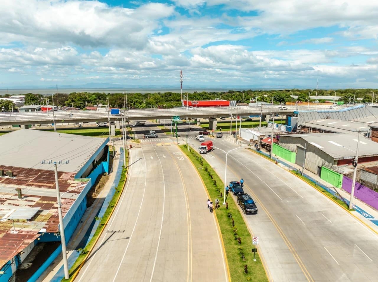 Managua avanza firme en los tramos 2 y 3 de la Pista Héroes de la Insurrección