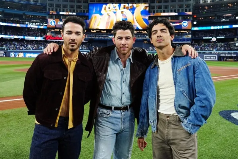 Jonas Brothers y Louis Tomlinson lideran Tecate Emblema 2026
