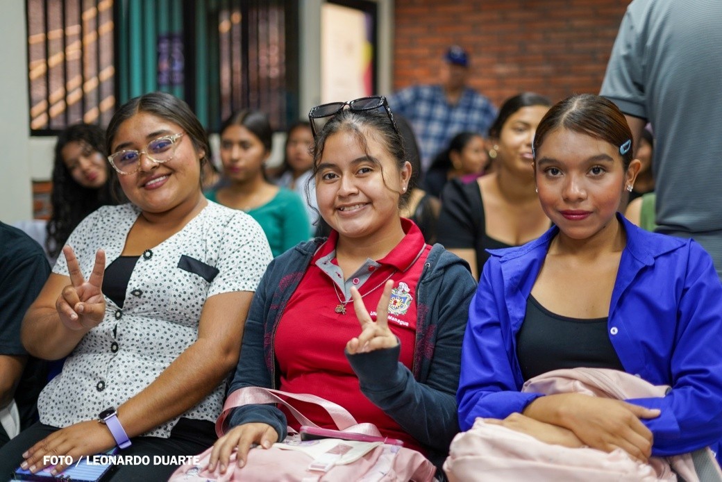 Estudiantes de Comunicación conocen sobre uso responsable de la inteligencia artificial
