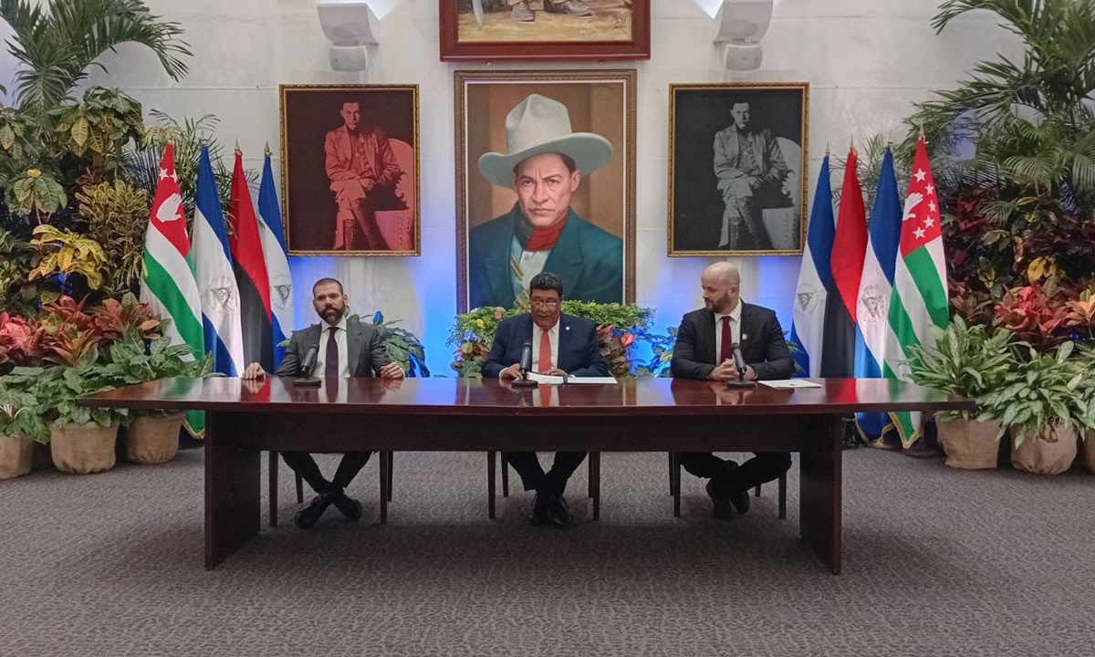 Nicaragua da bienvenida a embajador de Abjasia y reafirma relaciones bilaterales