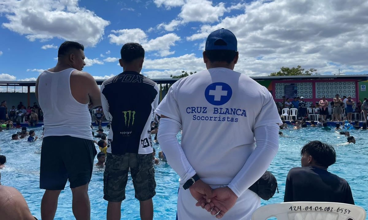 Disminuyen fallecimientos por sumersión durante Semana Santa 2026, reportan autoridades de salud