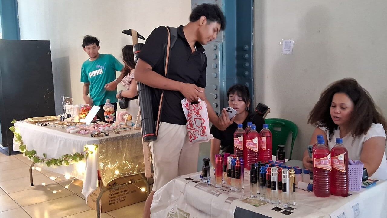 Expo Feria en la UNI destaca talento joven con más de 70 proyectos de innovación y emprendimiento