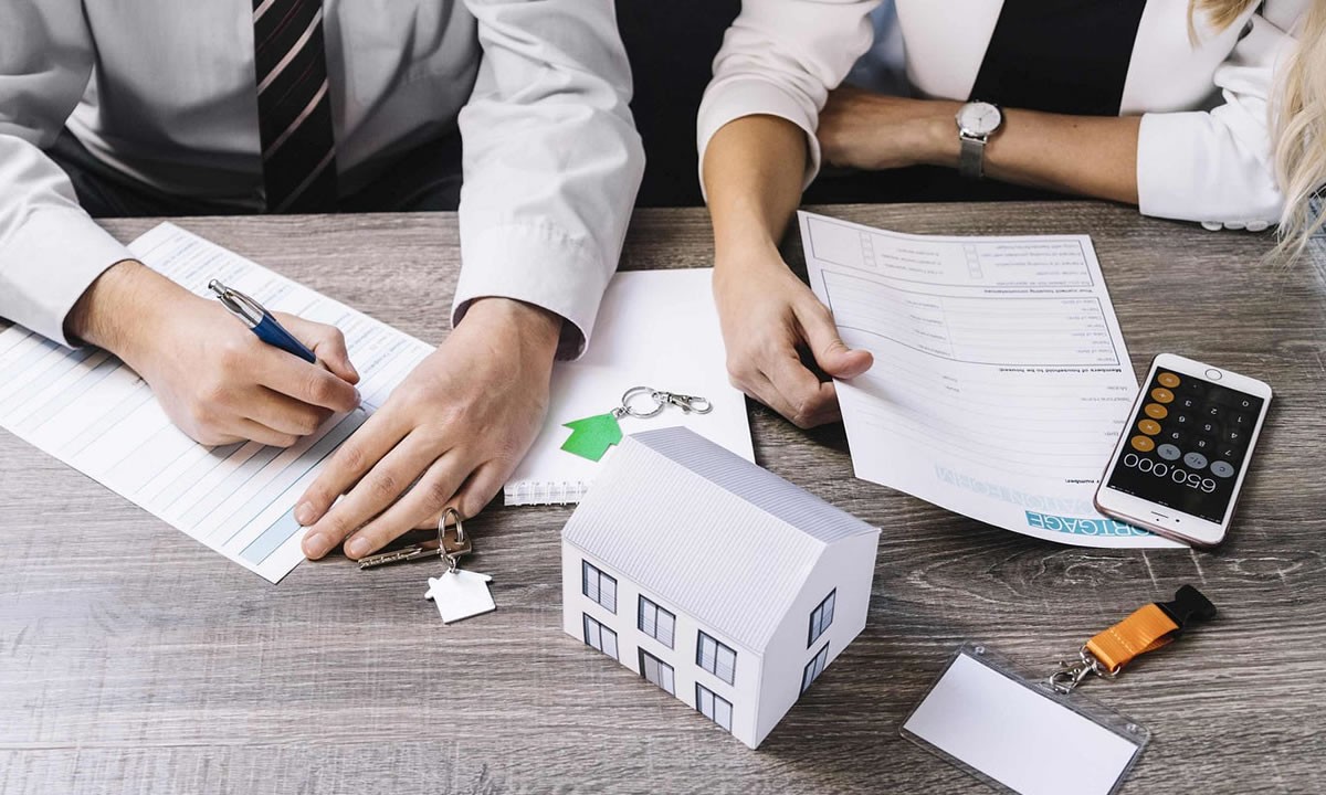 INVUR aprueba nuevas normativas para supervisar a corredores inmobiliarios