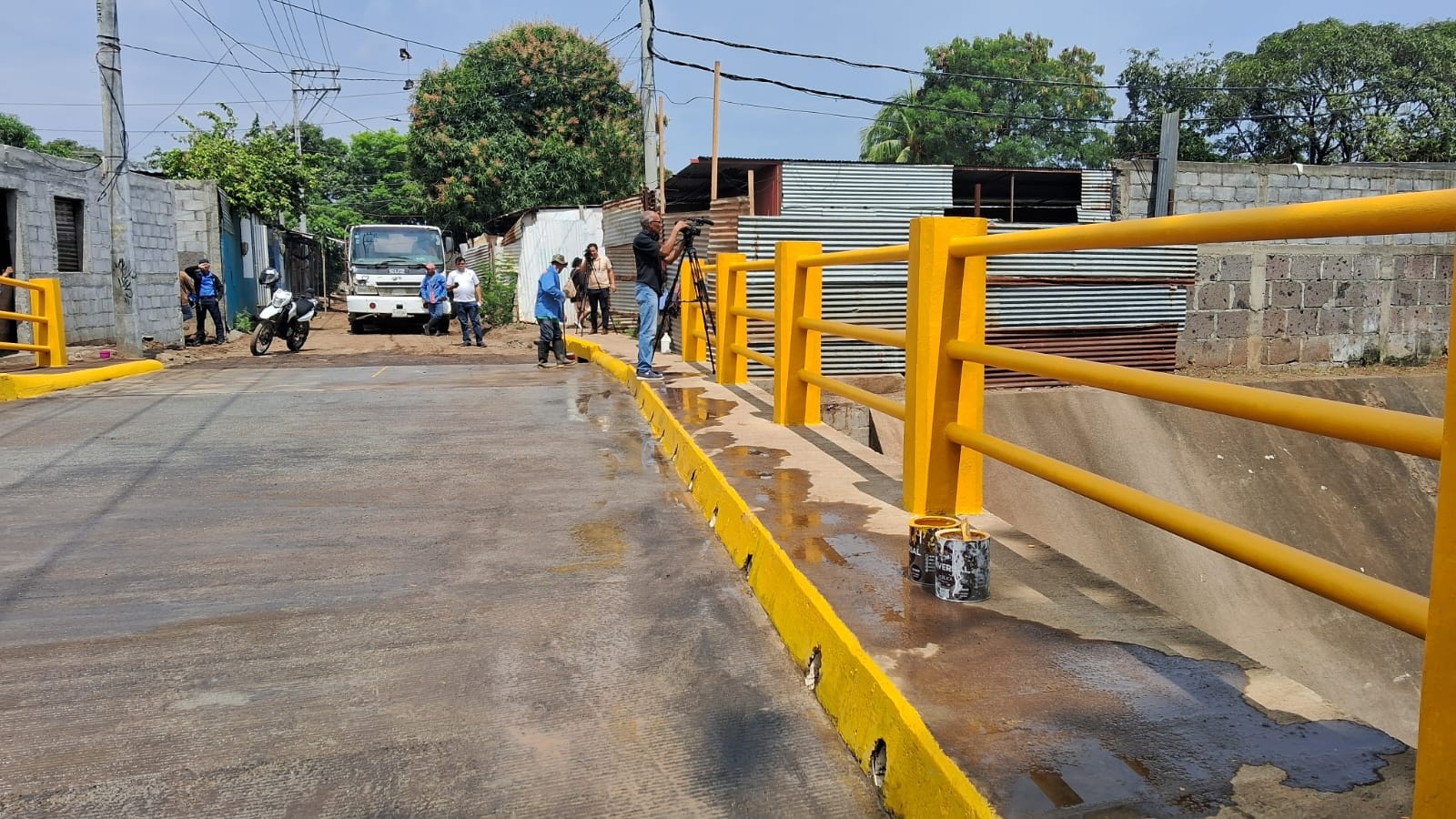 Autoridades inauguran proyecto vial en Villa Reconciliación Norte