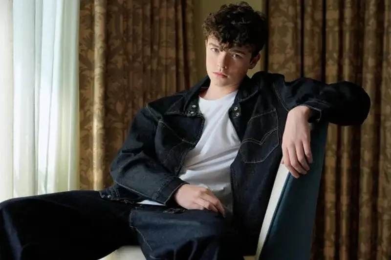 Owen Cooper impacta con su cambio físico tras éxito de «Adolescencia»