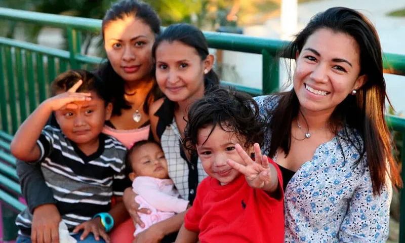 Familias nicaragüenses listas para festejar el Día de las Madres