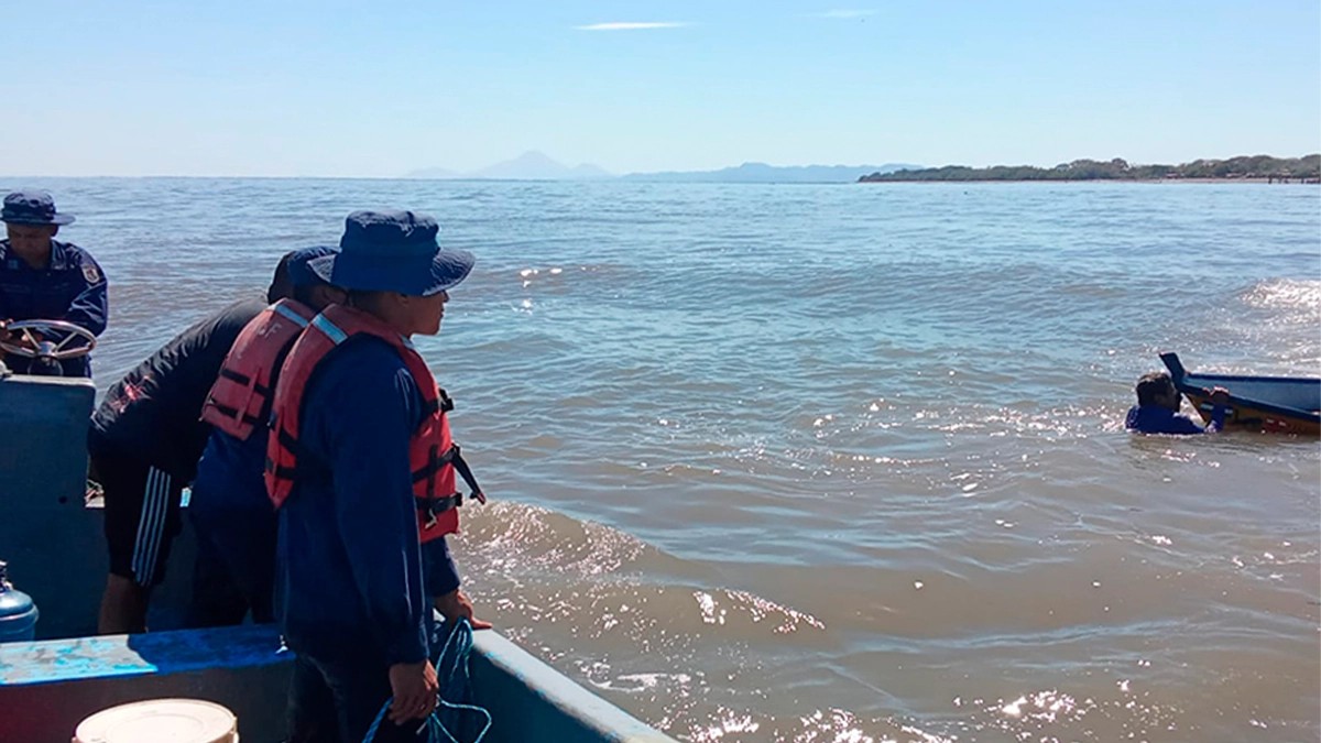 Ejército de Nicaragua realizó búsqueda de salvamento en Chinandega