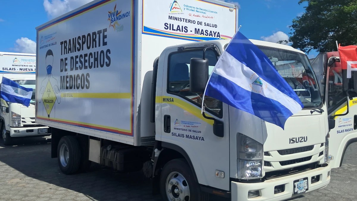 Gobierno Sandinista entrega cinco camiones para traslado seguro de residuos hospitalarios