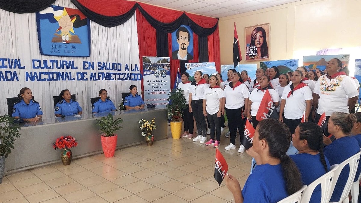 Festival cultural destaca legado de la Cruzada Nacional de Alfabetización en Sistema Penitenciario de Mujeres
