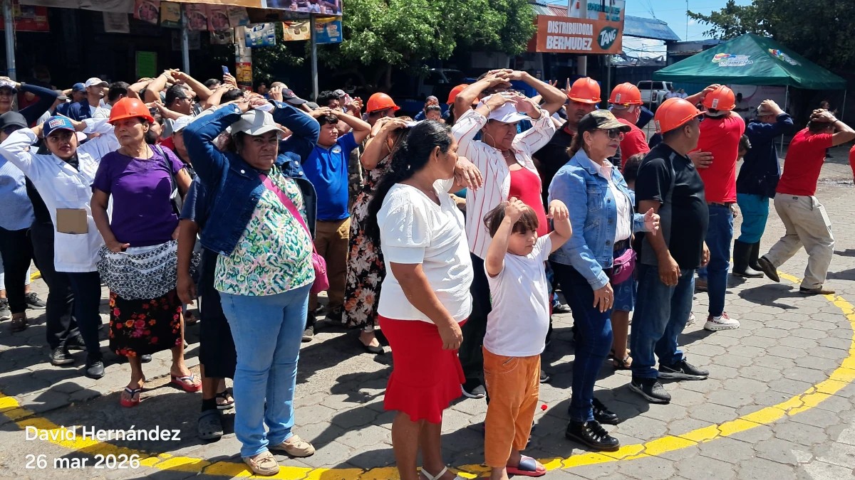 Fortalecen protección de la vida con Ejercicio Nacional Multiamenaza 2026 en Mercado El Mayoreo