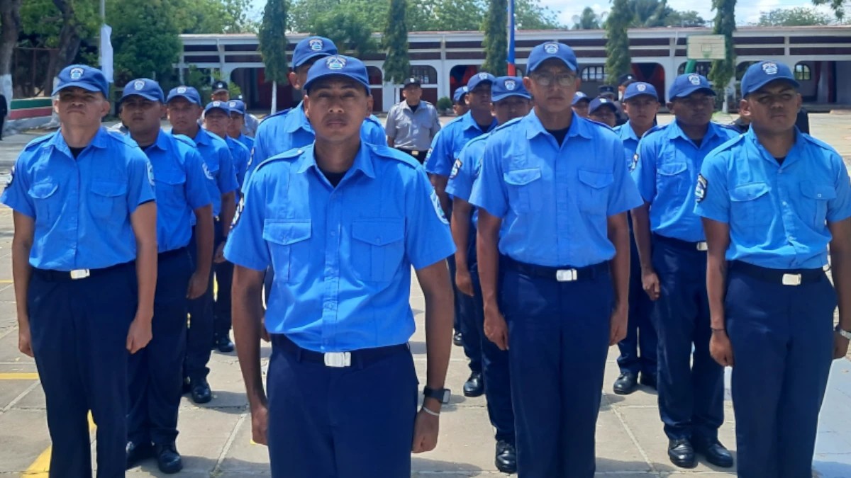 Clausuran cursos de especialización penitenciaria en homenaje al natalicio de Leonel Rugama en Managua