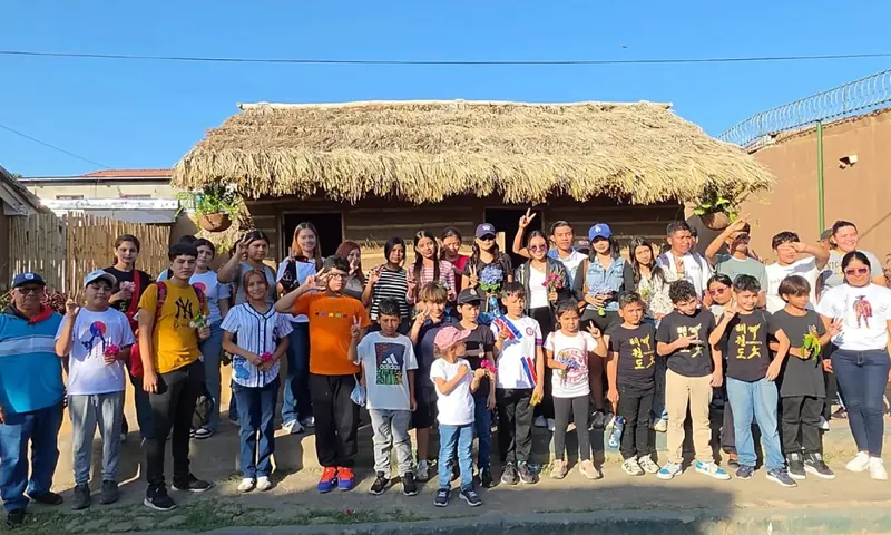 Jóvenes conocen historia del Museo Casa Natal del General Augusto C. Sandino en Niquinohomo