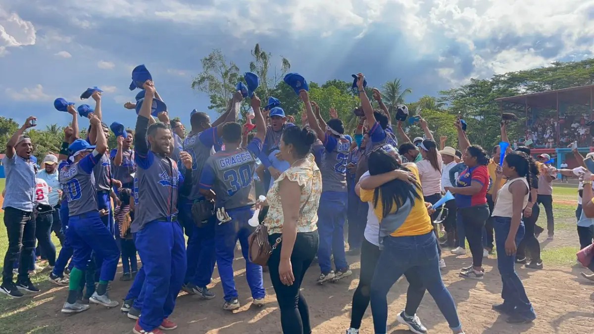 La Cruz de Río Grande hace historia y conquista la 75 Serie de Béisbol del Caribe en Waspam