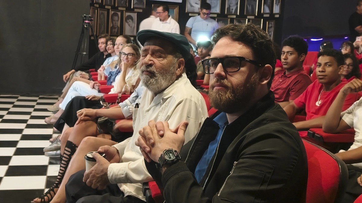 Cineastas rusos comparten experiencias con jóvenes nicaragüenses en conversatorio