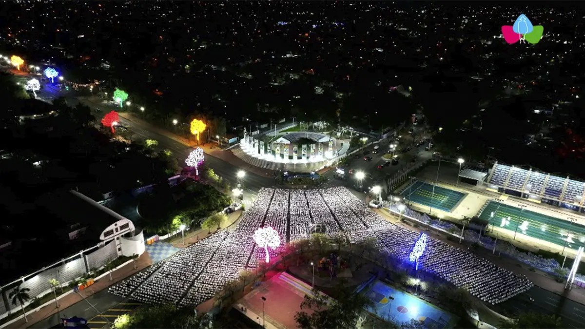 Copresidentes de Nicaragua conmemoran Día de la Dignidad Nacional con acto en la Avenida Bolívar a Chávez