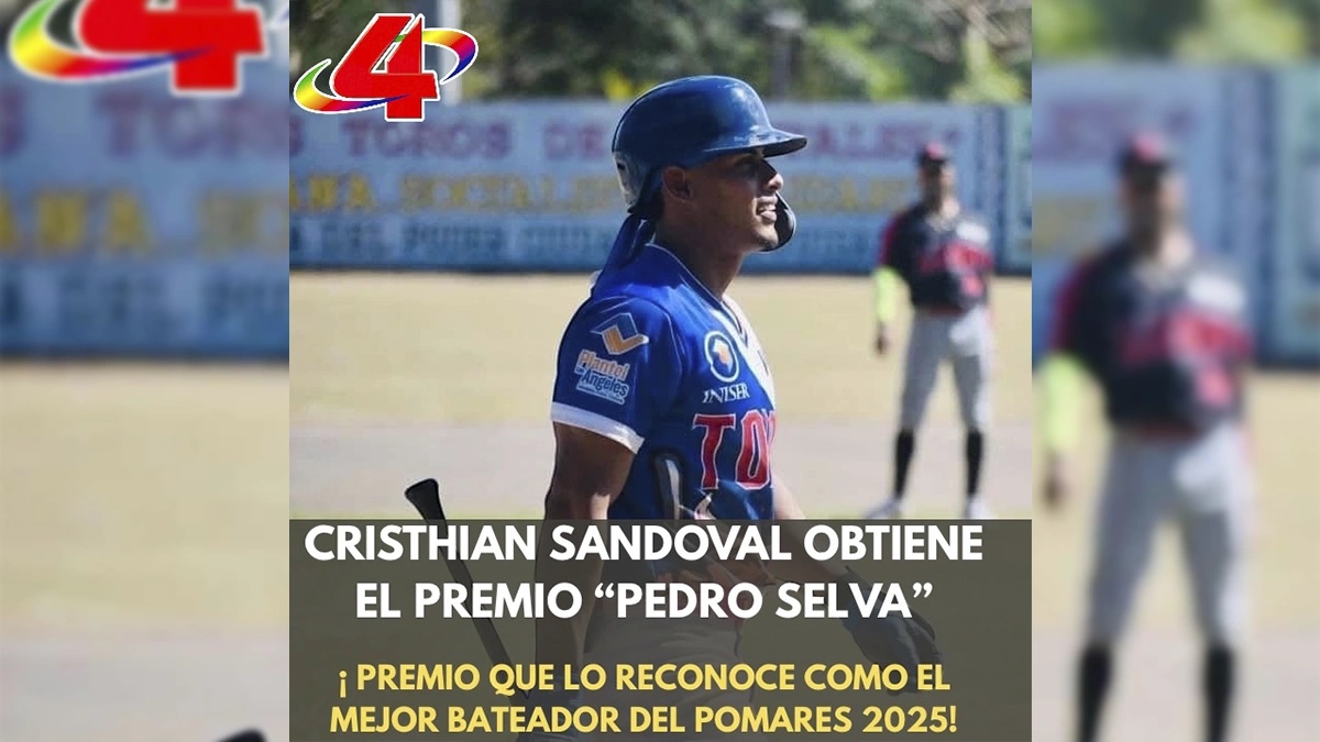 Cristhian Sandoval recibe el premio “Pedro Selva” como mejor bateador del Pomares 2025