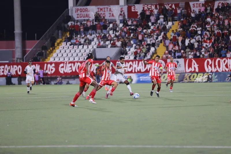 Real Estelí y Diriangén empatan en la Final Ida del Clausura 2026