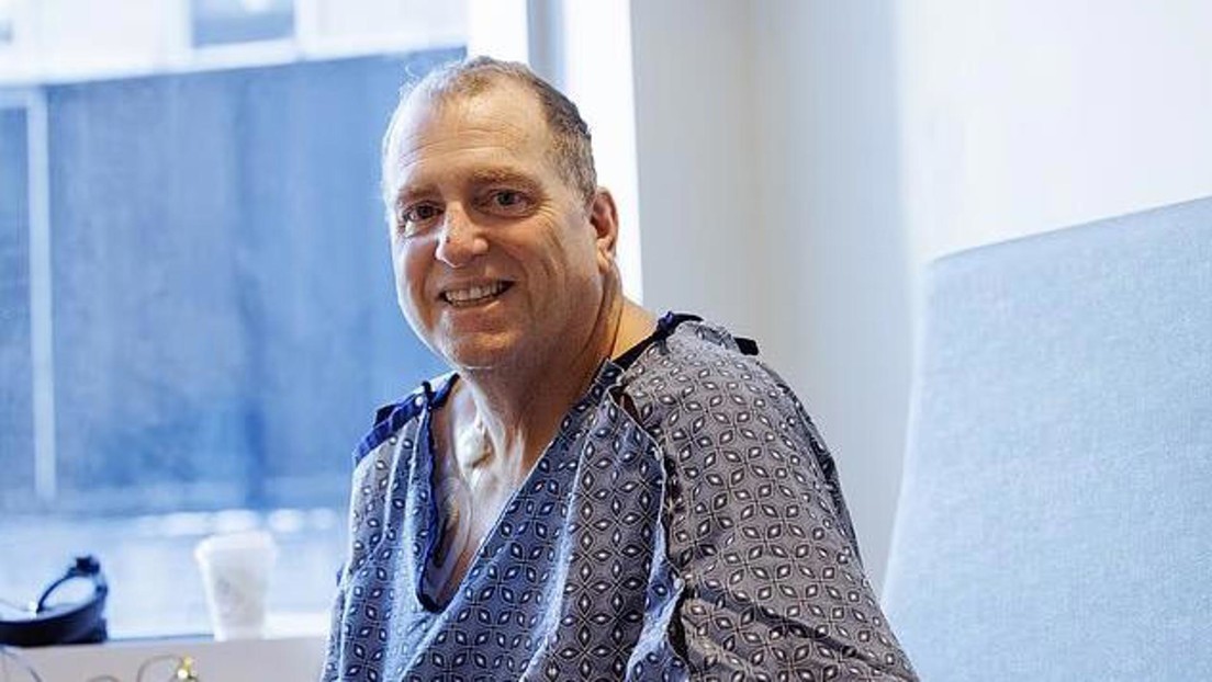 Sobrevivió gracias a un riñón de cerdo