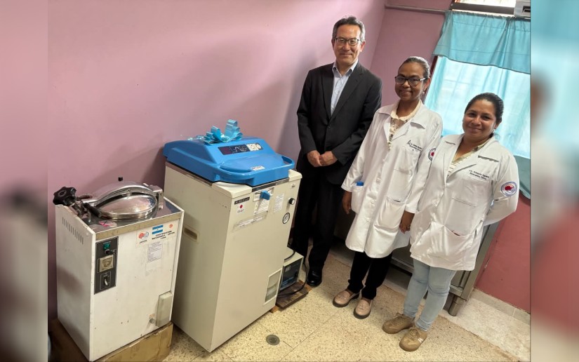 Hospital Amistad Japón-Nicaragua recibe donación de equipos médicos