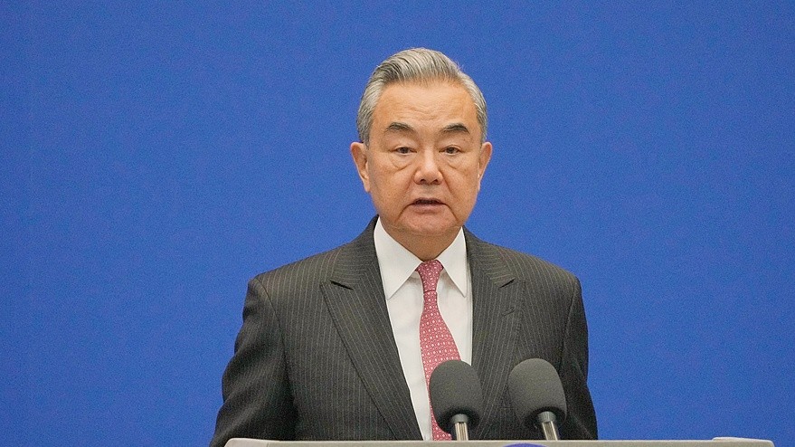 Canciller chino afrimó a su homólogo israelí que la abstención del uso o la amenaza de la fuerza beneficia a todas las partes