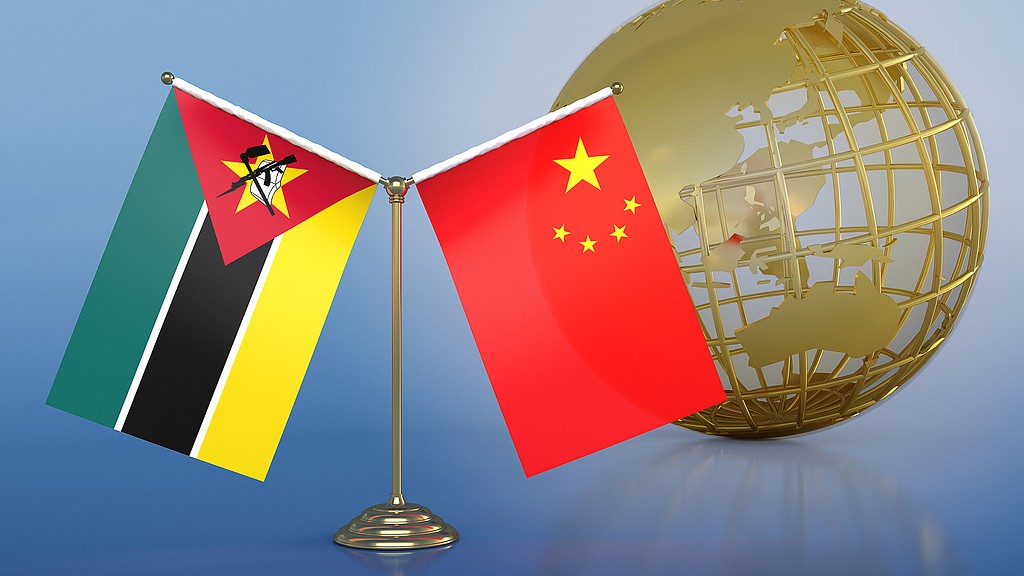 El presidente de Mozambique, Daniel Francisco Chapo, realiza una visita de Estado a China del 16 al 22 de abril