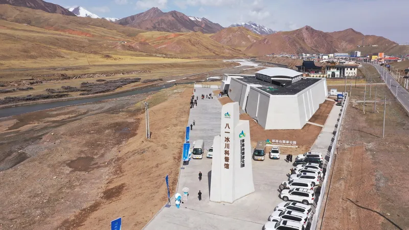 China inaugura su primer gran museo científico dedicado a los glaciares