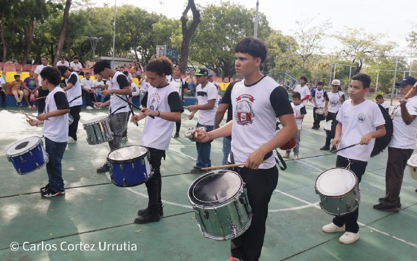 Con cultura y arte honran memoria de Luis Alfonso Velásquez Flores