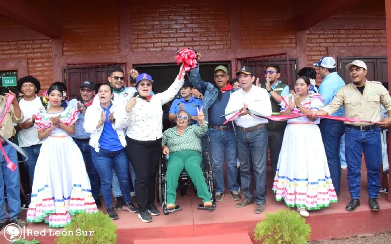Nuevas instalaciones fortalecerán ecoturismo e investigación en el volcán Cerro Negro