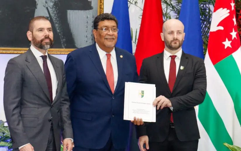 Nuevo embajador de Abjasia en Nicaragua presentó cartas credenciales