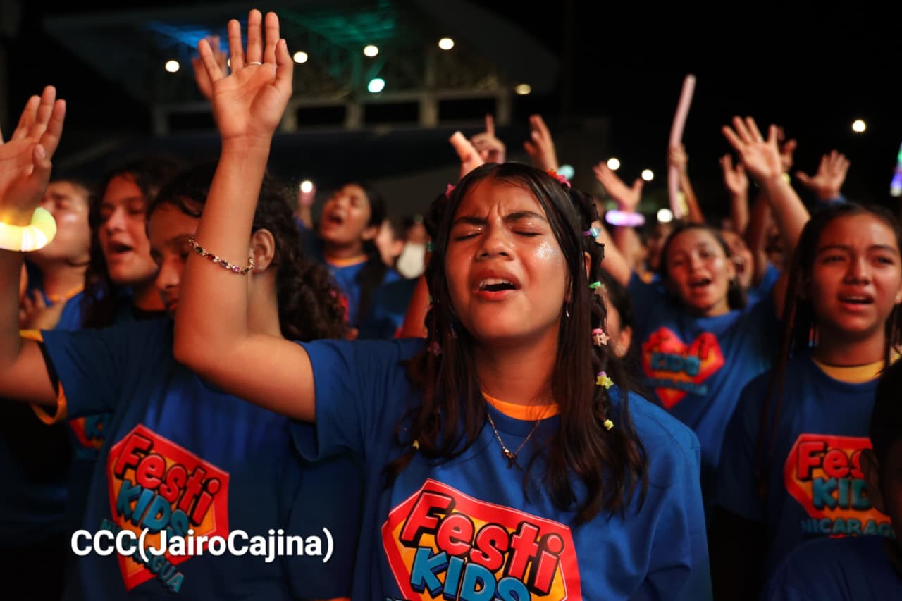 Festival de la Familia en Estadio Soberanía arranca con colorido Festi Kid