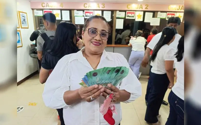 Servidores públicos reciben salario de abril por adelantado