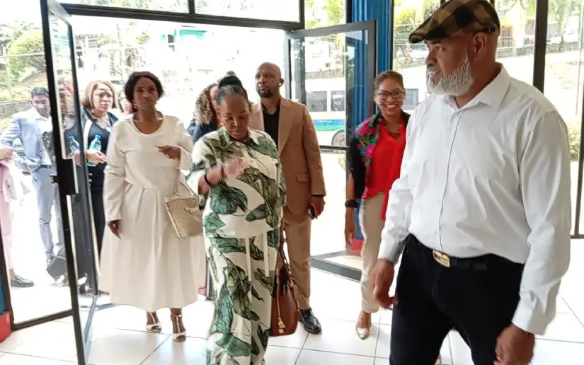 Delegación de Sudáfrica inicia agenda en Bluefields junto a autoridades de la RACCS