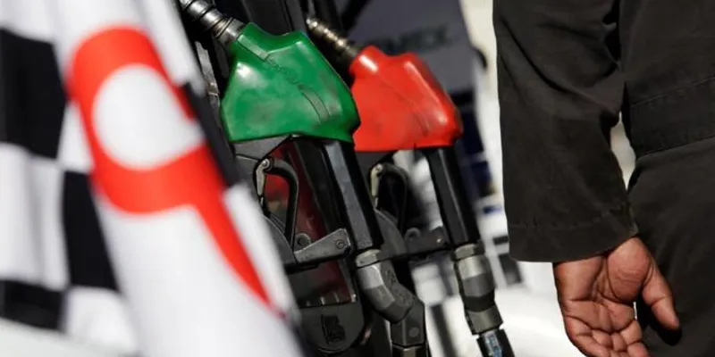 ¿Cuánto pagarás por litro? Hacienda eleva estímulo a gasolinas pero reduce el del diésel