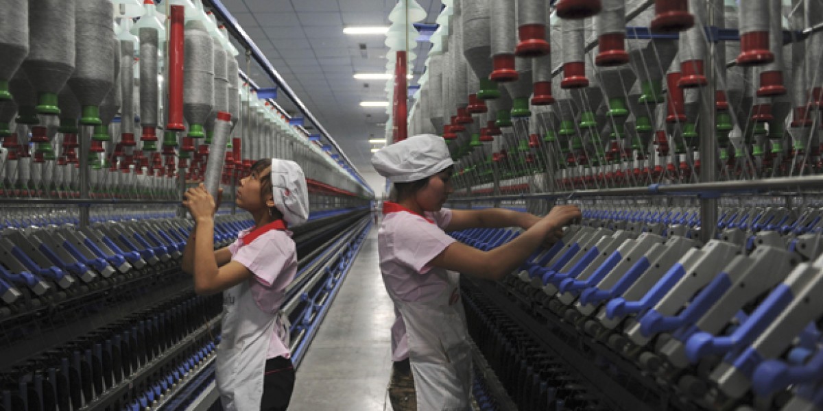 Contracción de la actividad industrial de China se agrava en febrero