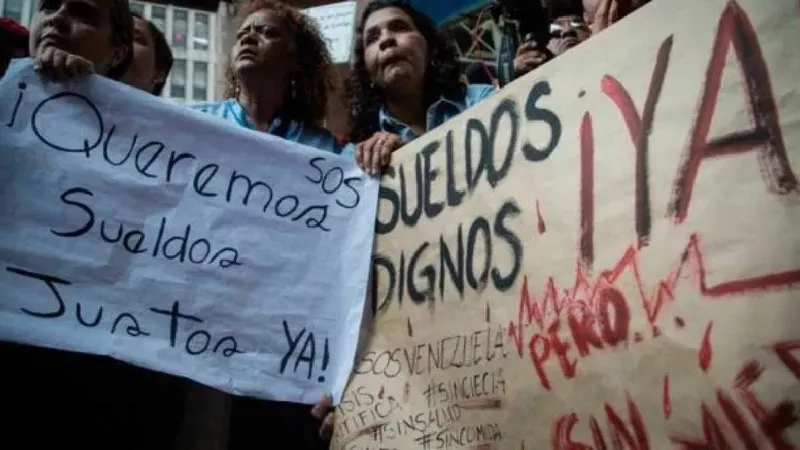 Gremios universitarios presionan por salario y HCM