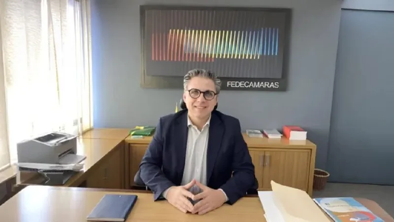 Capozzolo destaca que la mesa tripartita marca el inicio de un diálogo nacional