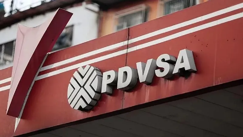 Pdvsa confirma explosión en planta de compresión en el Lago de Maracaibo