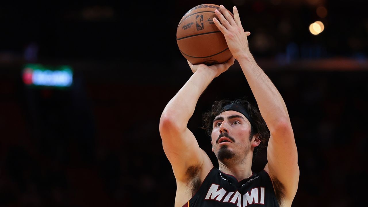 El mexicano Jaime Jáquez se luce con el Heat en la NBA