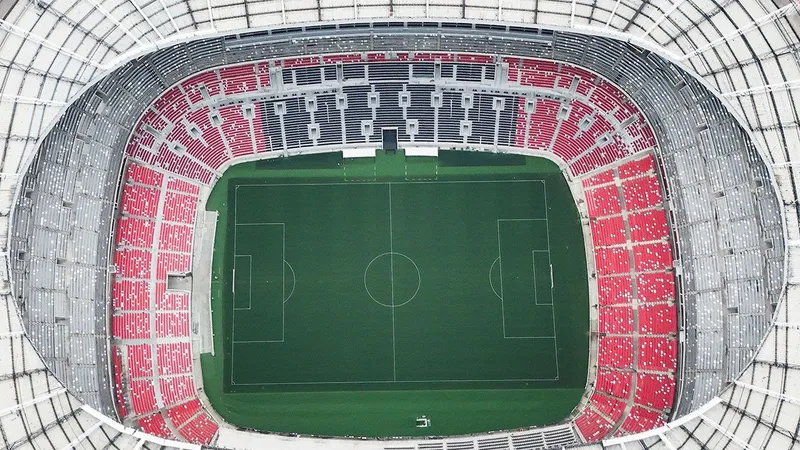 La FIFA recibe sin contratiempos el Estadio Azteca rumbo al Mundial