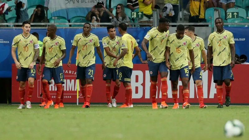 Luis Díaz y James Rodríguez encabezan la prelista de Colombia