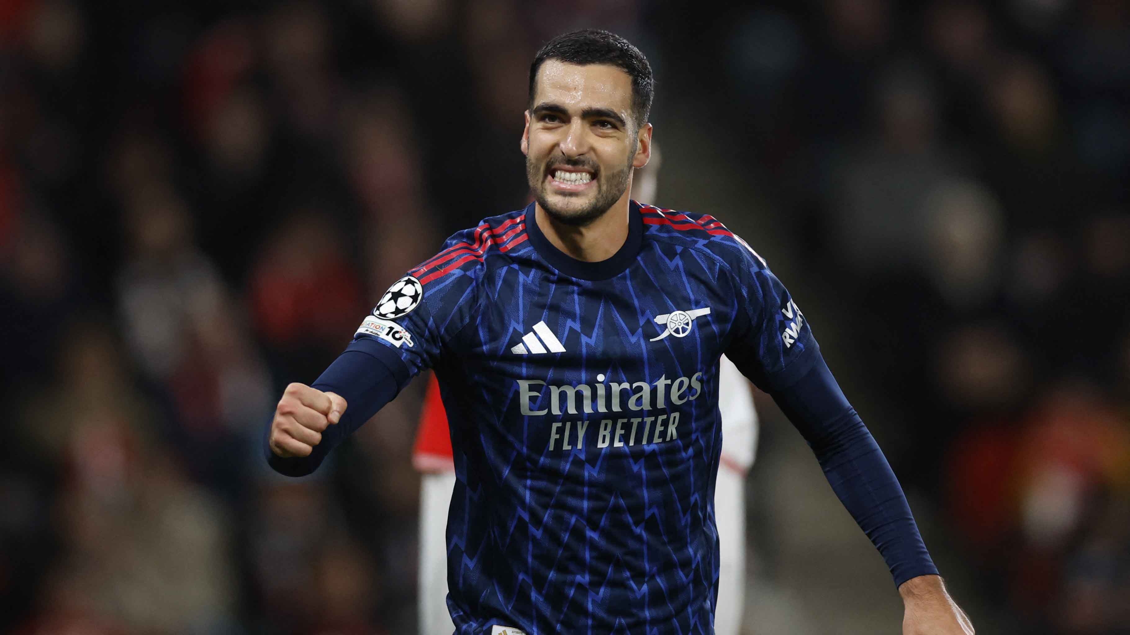 Arsenal no tuvo problemas y goleó a Slavia Praga