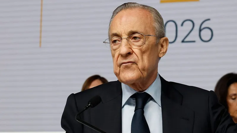Florentino Pérez no dimite; acusa campaña sucia contra el Real Madrid