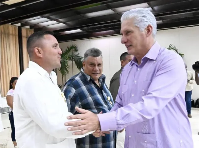 Díaz-Canel exalta el rol decisivo del campesinado cubano en defensa de la Revolución